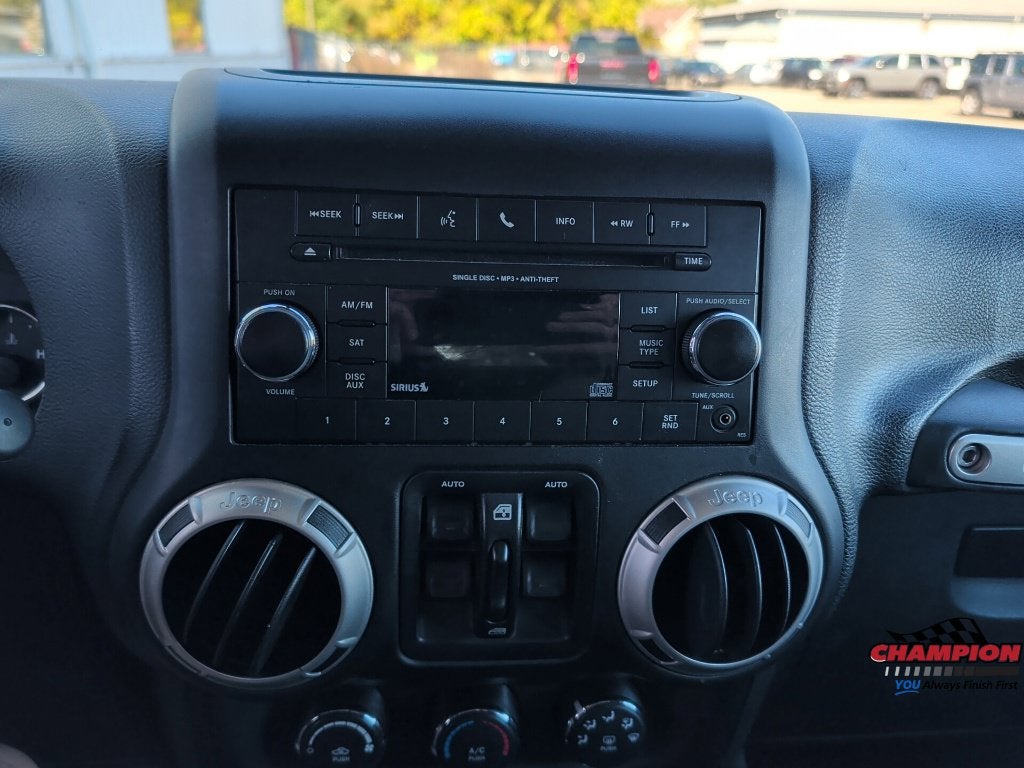 2017 Jeep Wrangler Unlimited Sahara 4x4