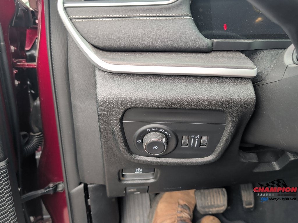 2023 Jeep Grand Cherokee Limited 4x4