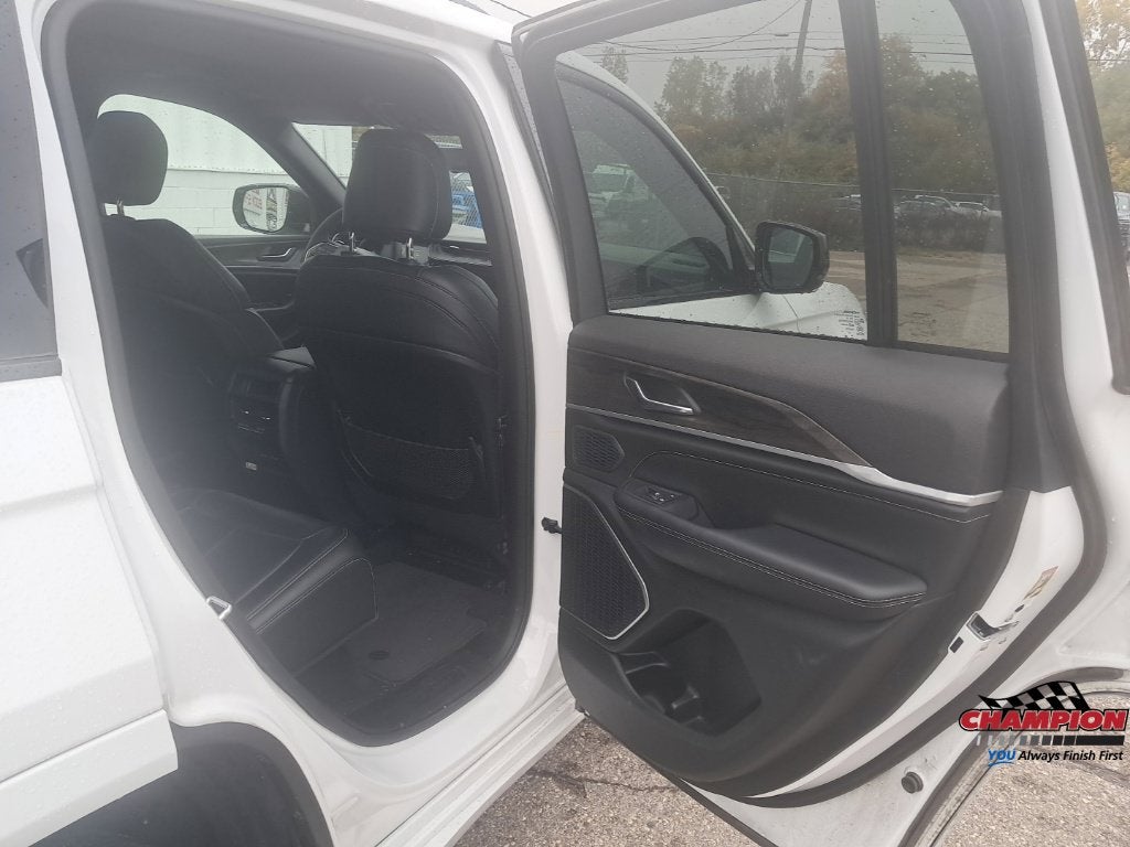 2026 Jeep Grand Cherokee Limited Reserve 4x4