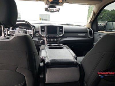 2020 RAM 1500 Big Horn Crew Cab 4x4 5'7' Box