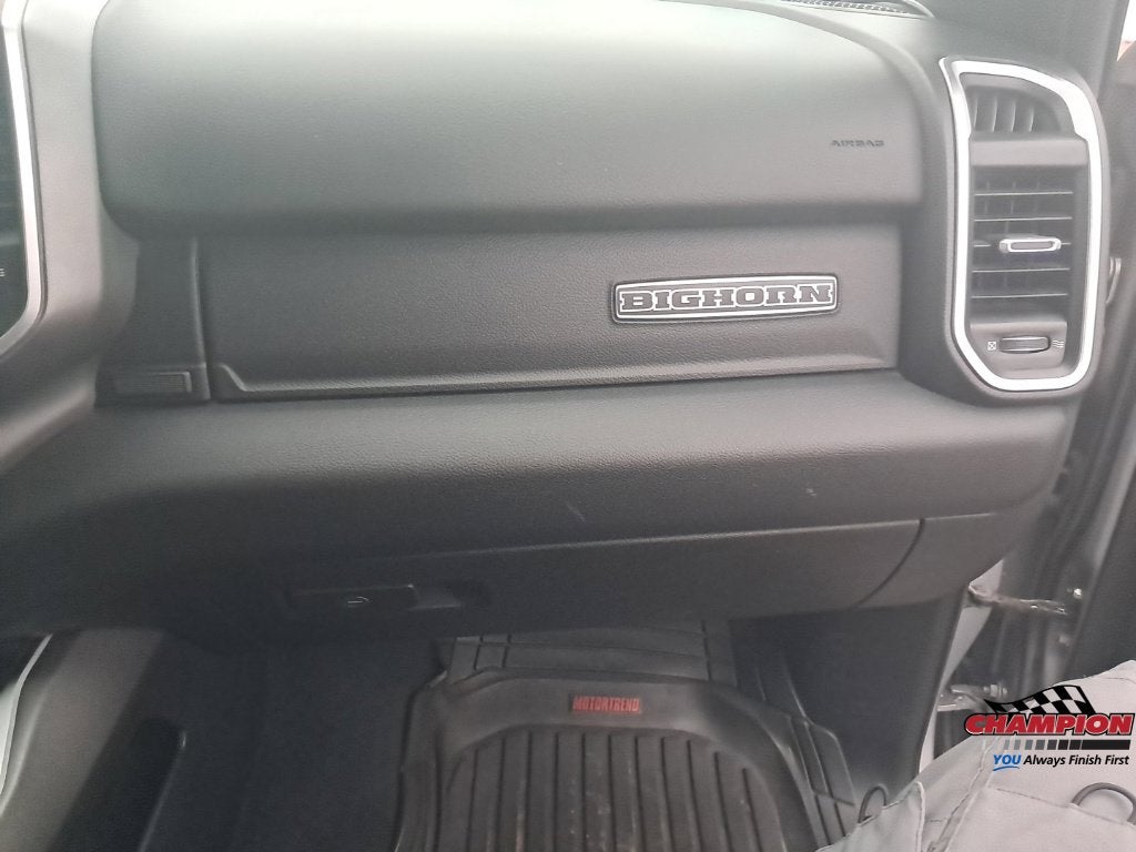 2019 RAM 1500 Big Horn/Lone Star Crew Cab 4x4 5'7' Box