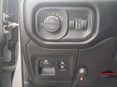 2019 RAM 1500 Big Horn/Lone Star Crew Cab 4x4 5'7' Box