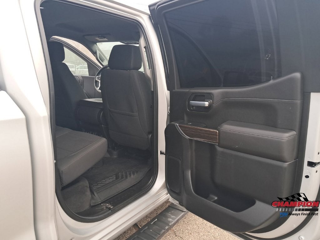 2021 Chevrolet Silverado 1500 4WD Crew Cab Short Bed RST