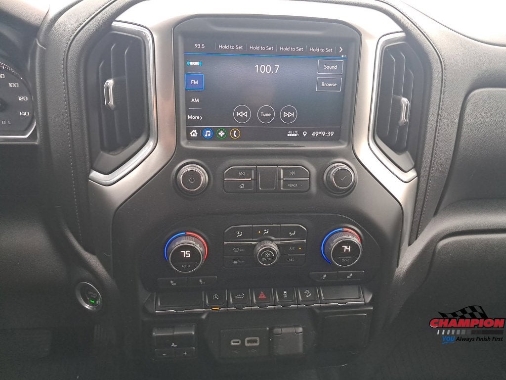 2021 Chevrolet Silverado 1500 4WD Crew Cab Short Bed RST