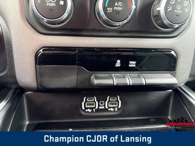 2023 RAM 1500 Big Horn Crew Cab 4x4 5'7' Box
