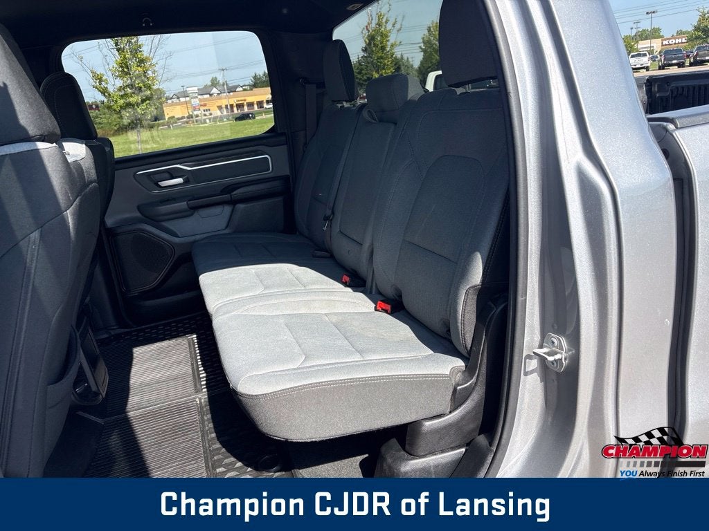 2021 RAM 1500 Big Horn Crew Cab 4x4 5'7' Box
