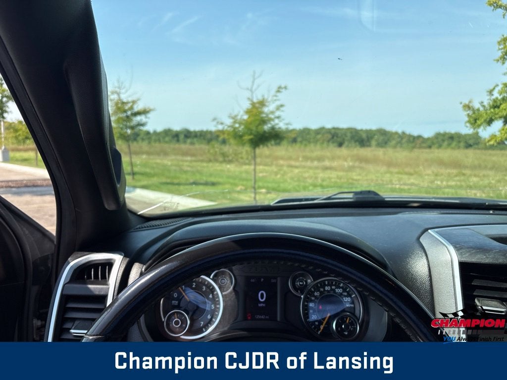 2021 RAM 1500 Big Horn Crew Cab 4x4 5'7' Box