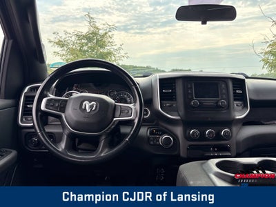 2021 RAM 1500 Big Horn Crew Cab 4x4 5'7' Box