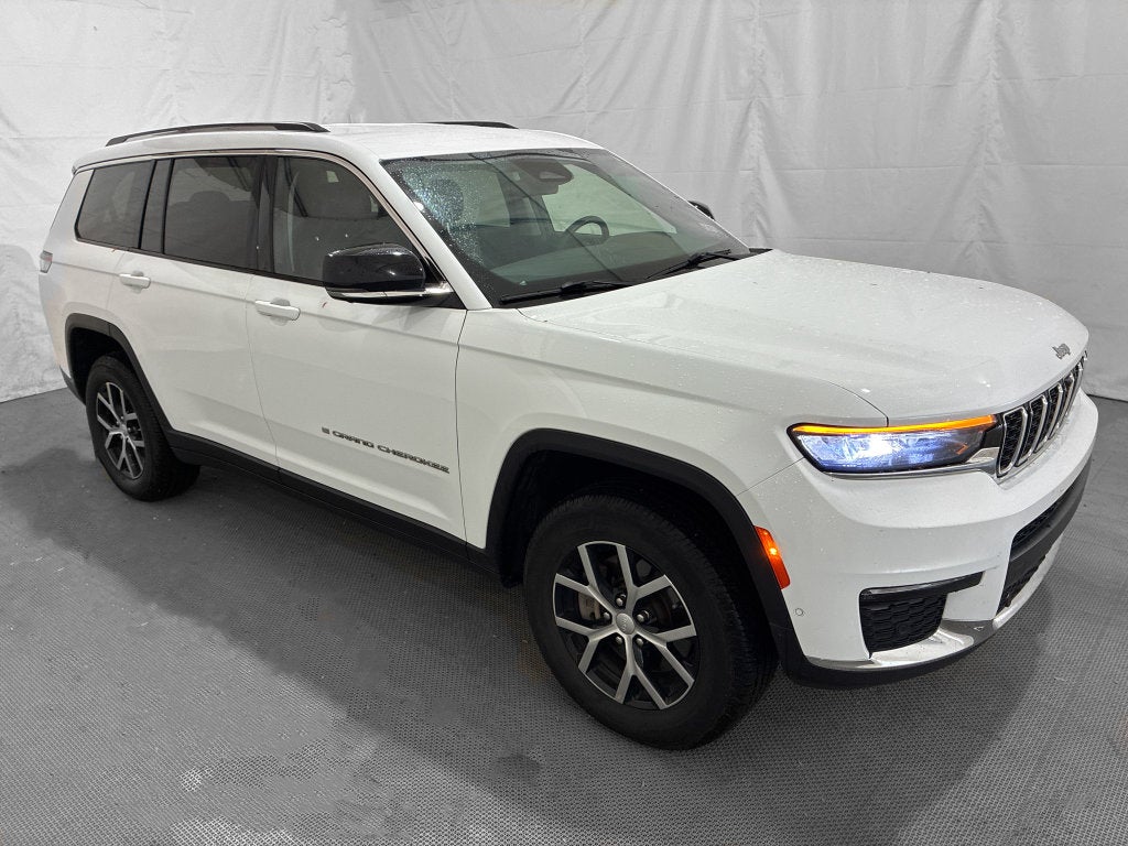 2023 Jeep Grand Cherokee L Limited 4x4