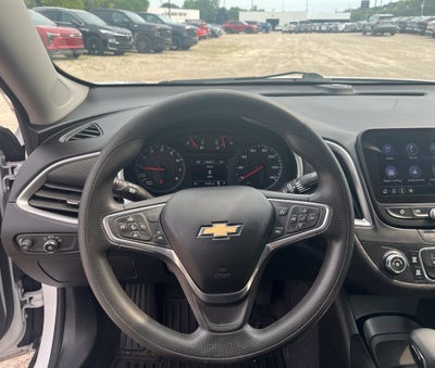 2023 Chevrolet Malibu LS