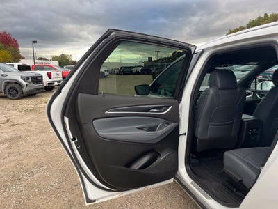 2022 Buick Enclave Essence