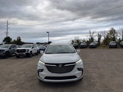 2022 Buick Enclave Essence