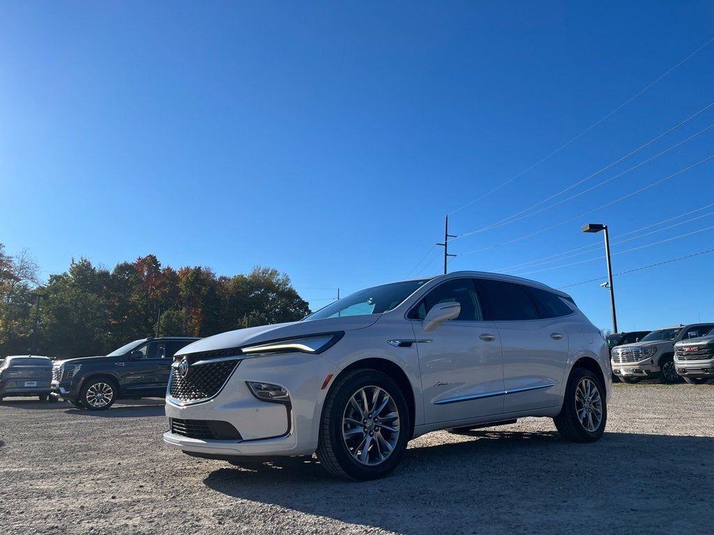 2023 Buick Enclave Avenir