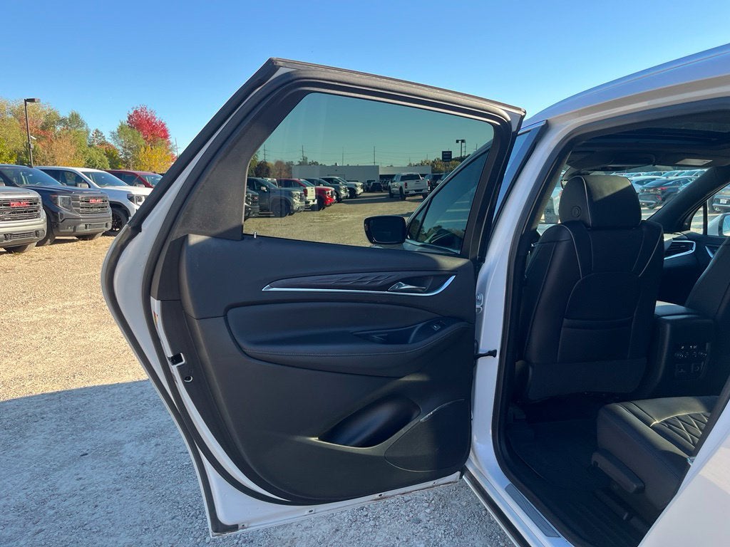 2023 Buick Enclave Avenir