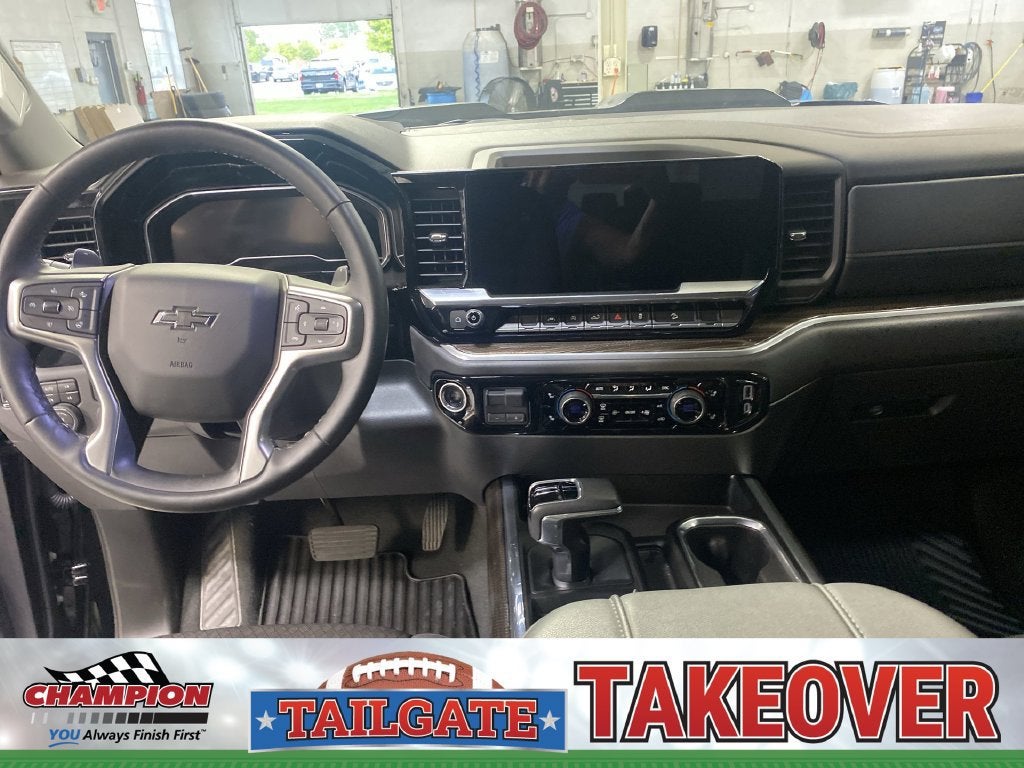 2025 Chevrolet Silverado 1500 LT Trail Boss