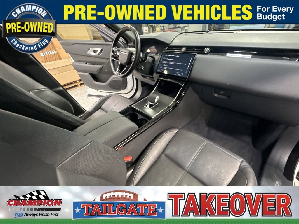 2025 Land Rover Range Rover Velar Dynamic SE