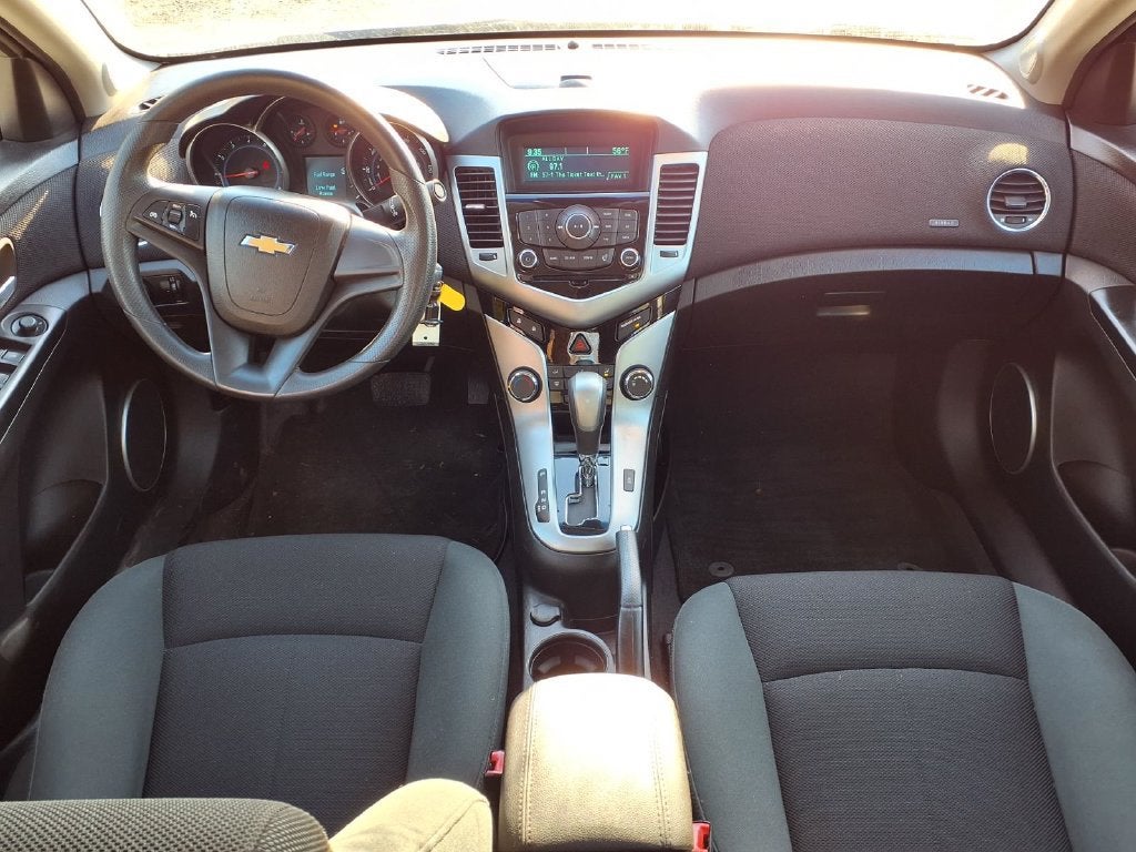 2011 Chevrolet Cruze LT w/1FL